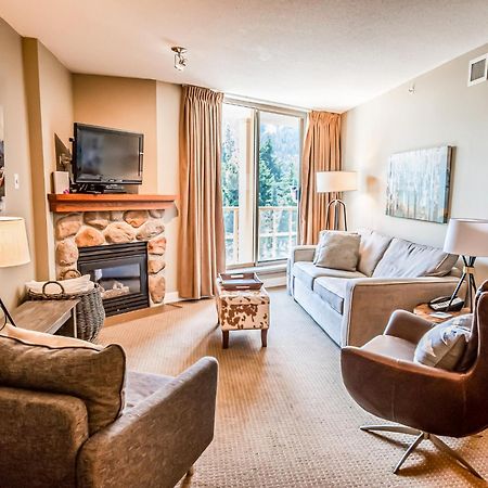 Cascade Lodge By Elevate Vacations Whistler Esterno foto