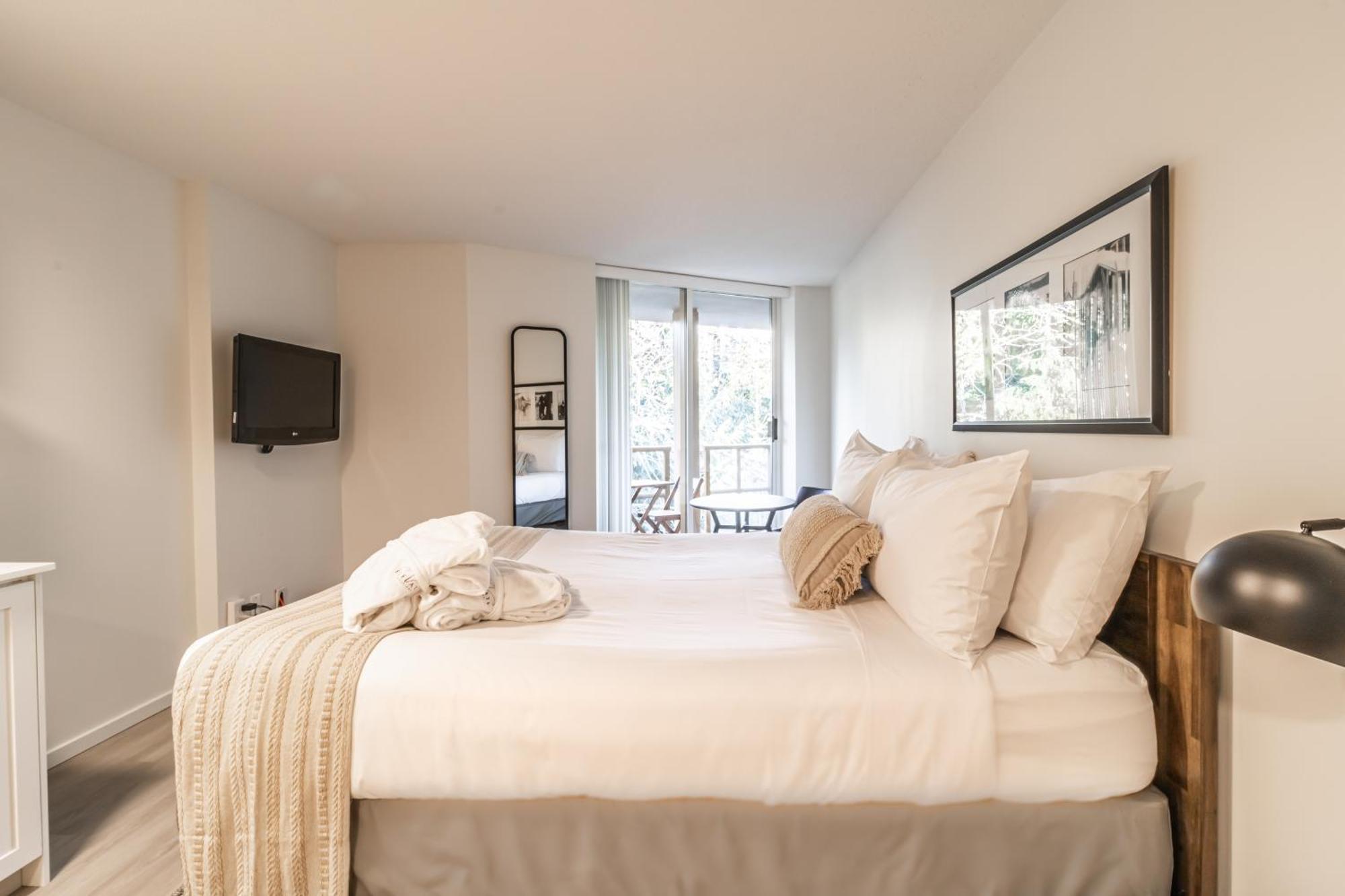 Cascade Lodge By Elevate Vacations Whistler Esterno foto