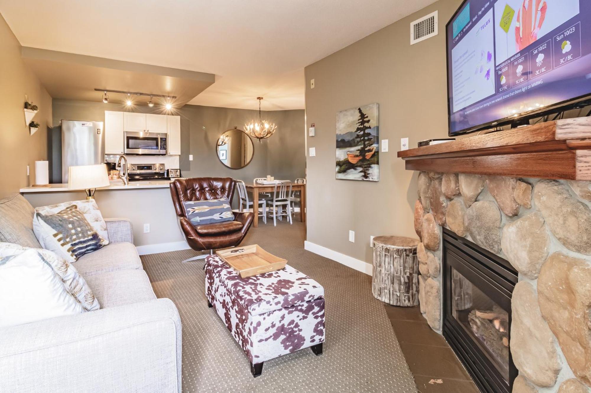 Cascade Lodge By Elevate Vacations Whistler Esterno foto