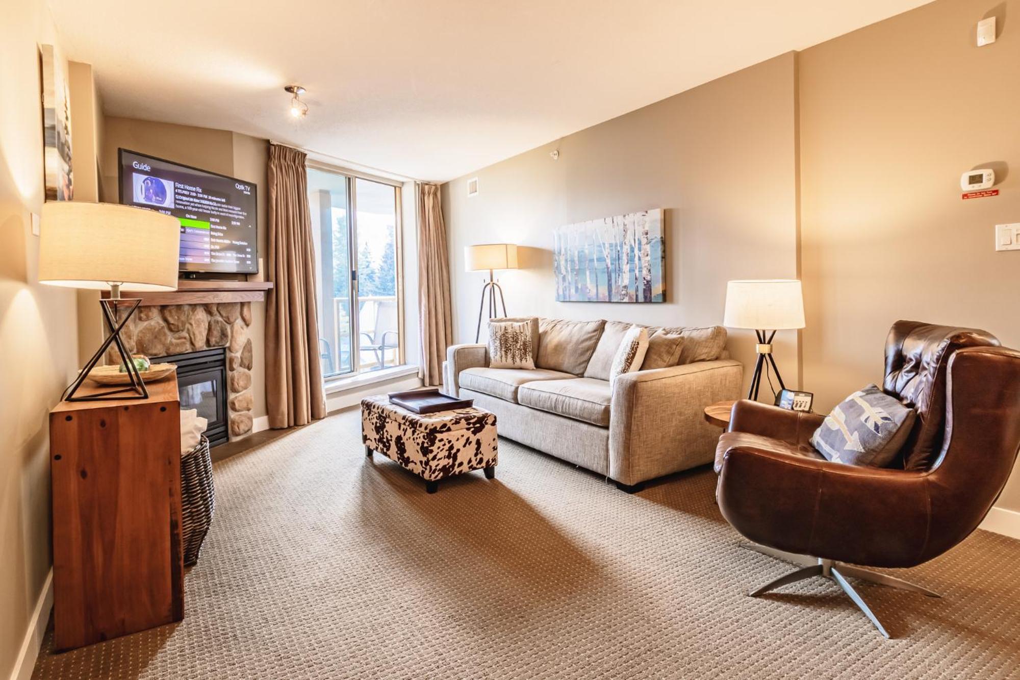Cascade Lodge By Elevate Vacations Whistler Esterno foto