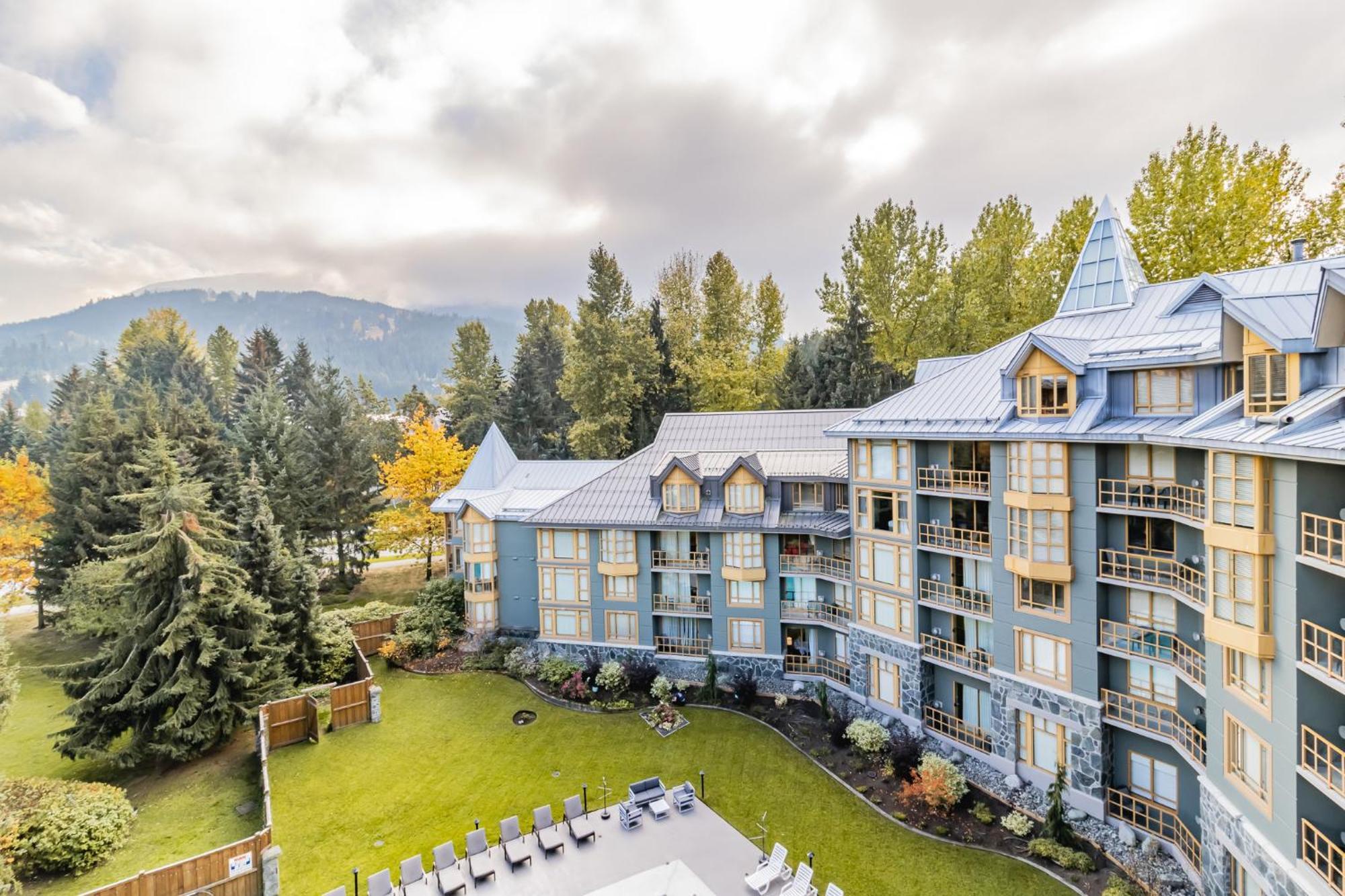 Cascade Lodge By Elevate Vacations Whistler Esterno foto
