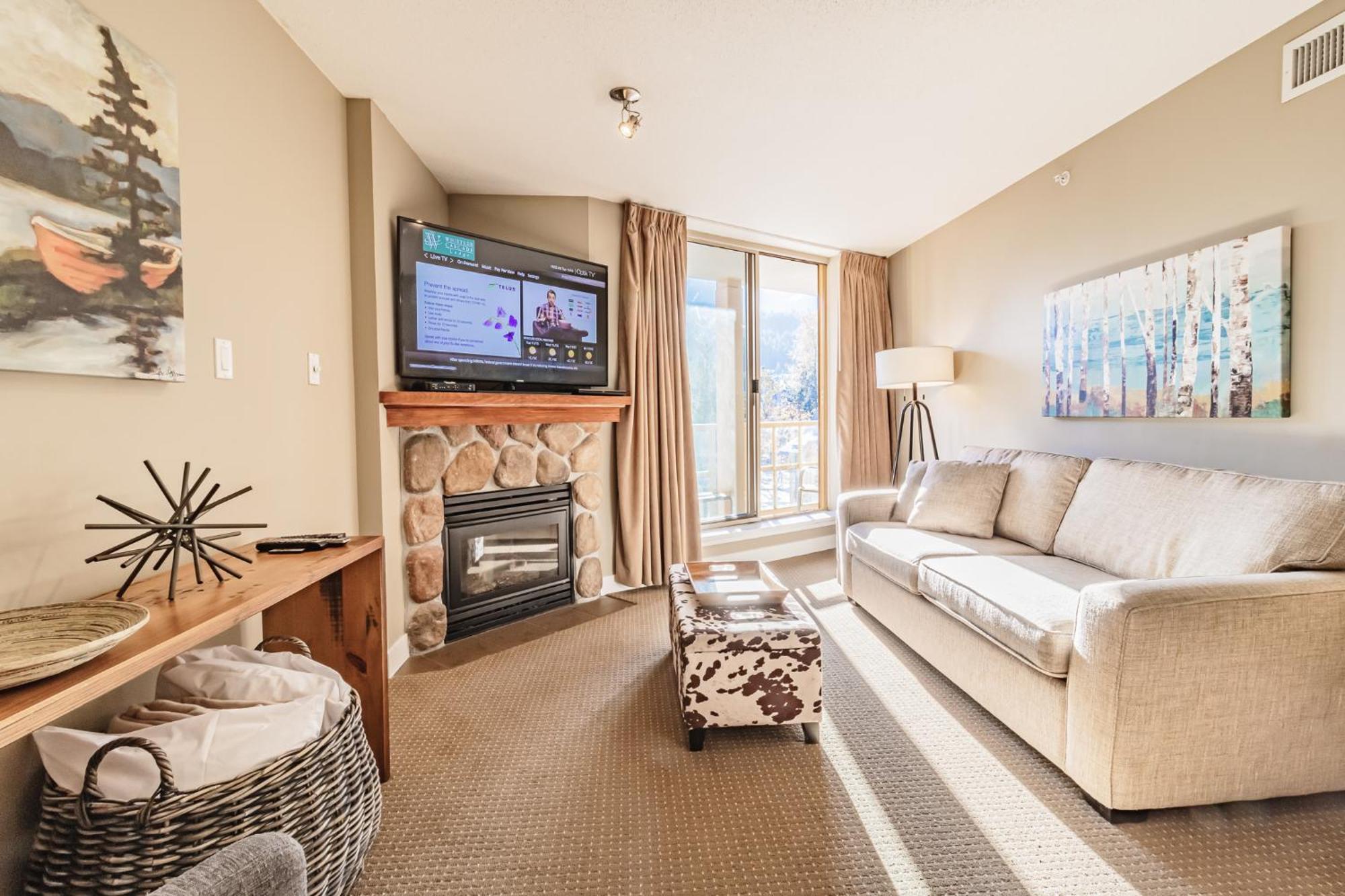 Cascade Lodge By Elevate Vacations Whistler Esterno foto