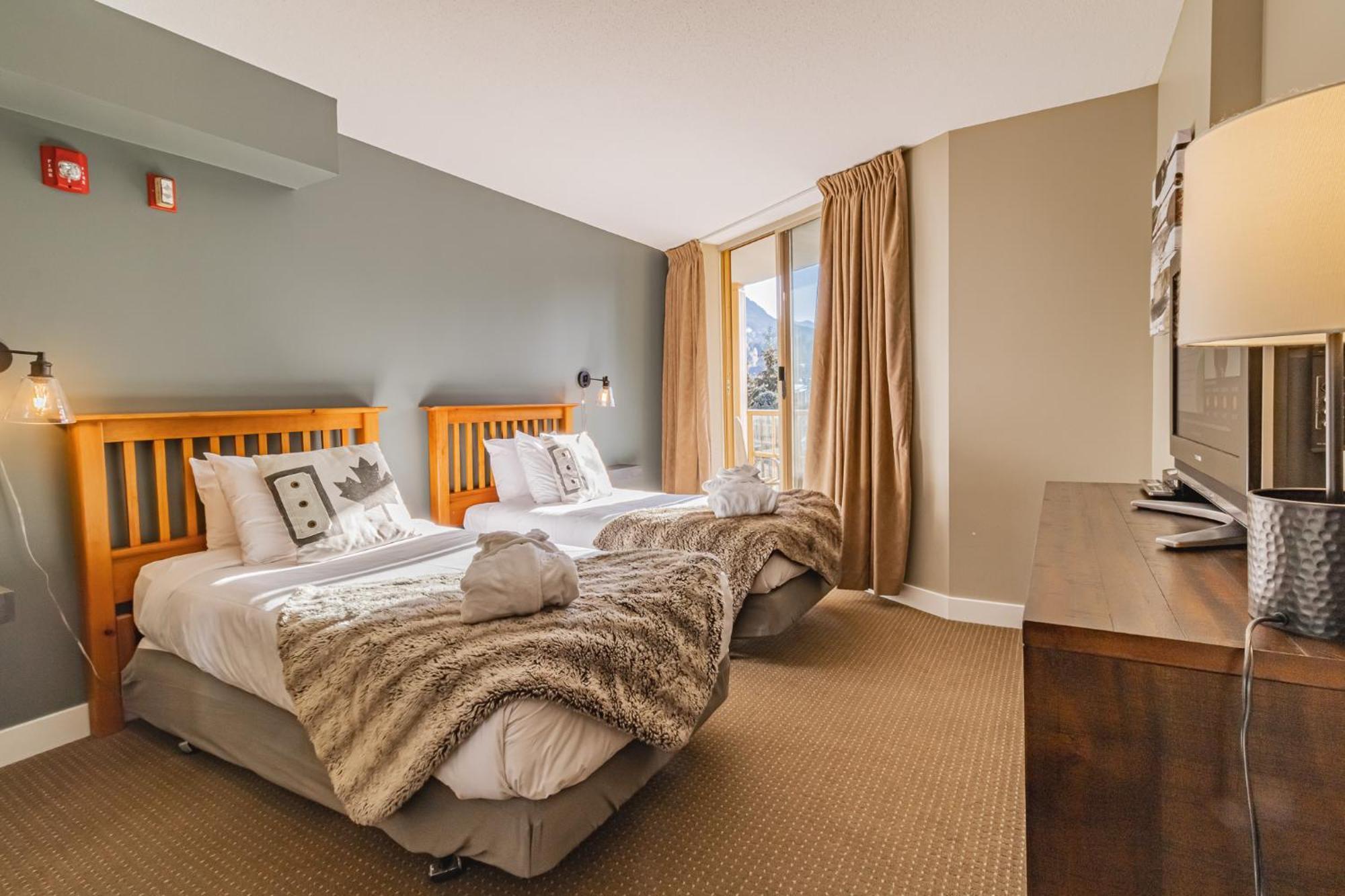 Cascade Lodge By Elevate Vacations Whistler Esterno foto