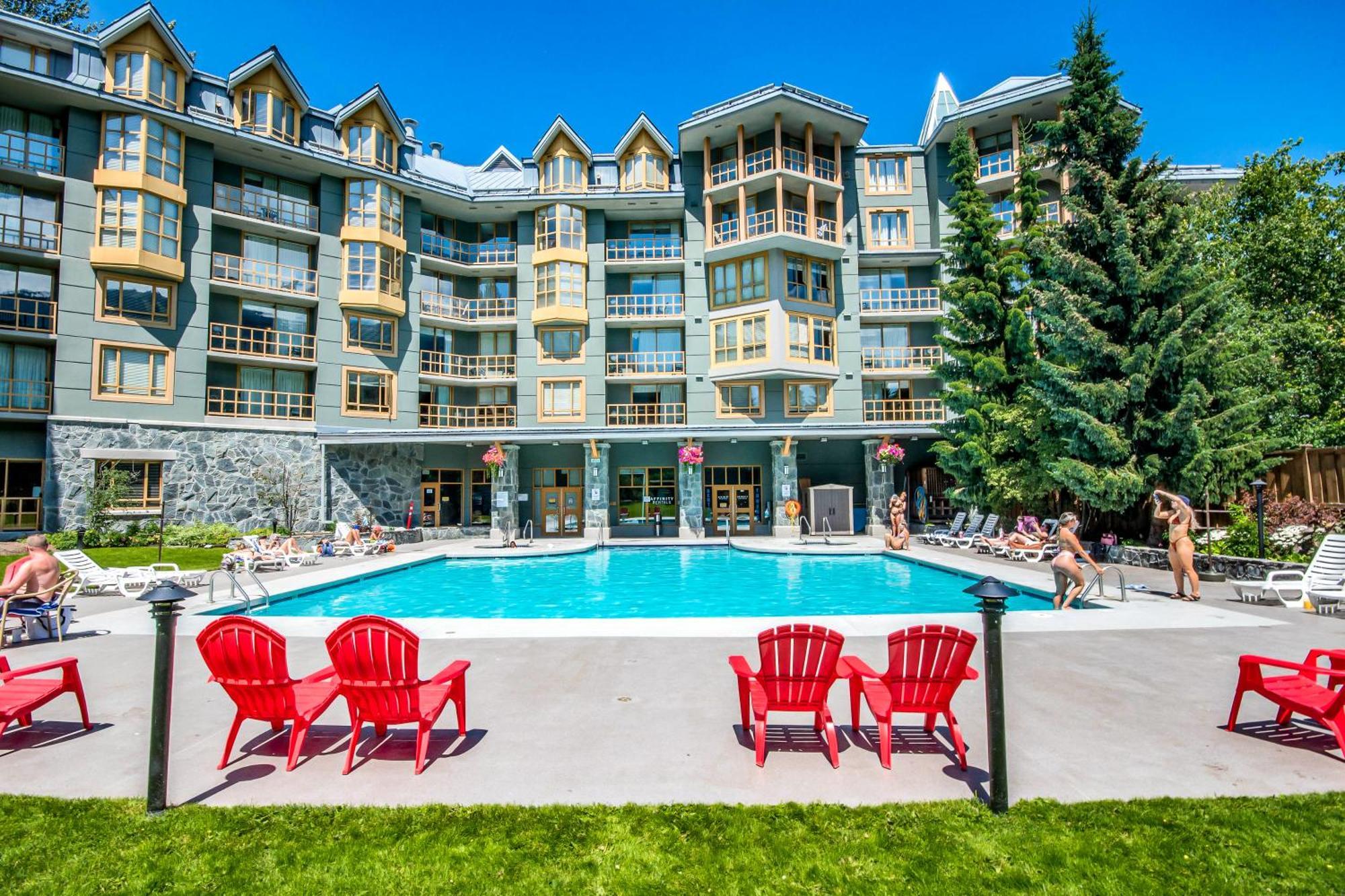 Cascade Lodge By Elevate Vacations Whistler Esterno foto